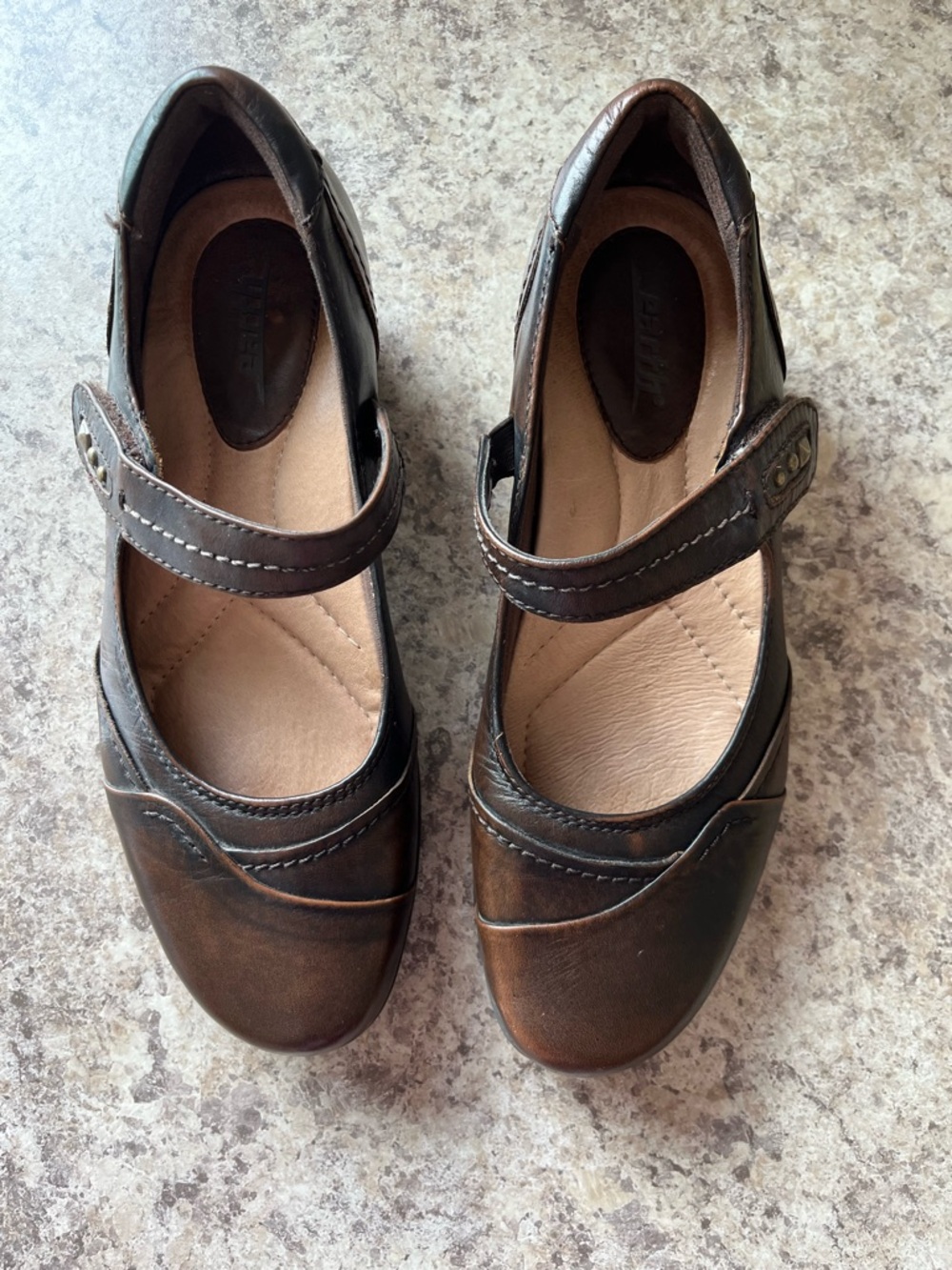 Earth Brown Leather Mary Jane with Strap - Picture 2 of 3